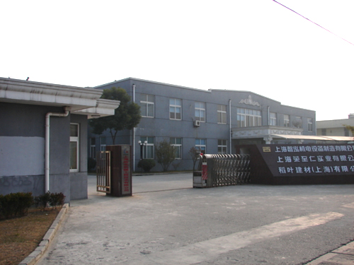 闵行区银都路中春路附近2600平米可装行吊车单层厂房出租