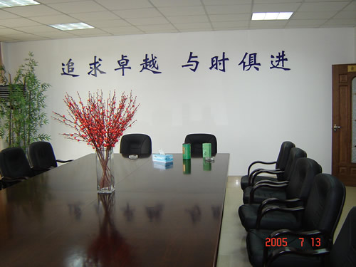 南汇工业区8000平米花园式全装修单层厂房出租/可分割/另有场地出租  