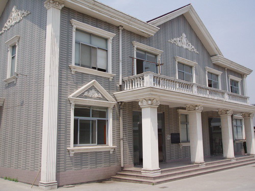 青浦徐泾镇1200平方米两栋600平方单层小厂房出租 