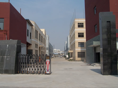 青浦华新工业开发区凤中路可分割标准厂房出租|另有独幢商务楼出租