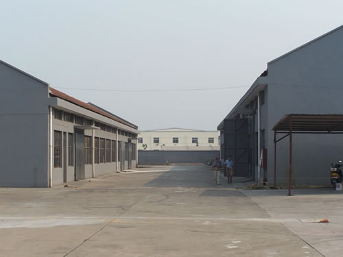 青浦区北青公路独门独院5500平方米单层厂房出租|可分割
