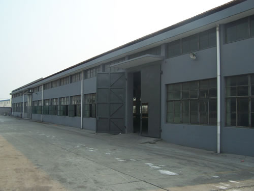 青浦区北青公路独门独院5500平方米单层厂房出租|可分割