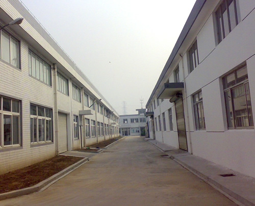 太倉市臺商高科技工業(yè)區(qū)內(nèi)5800平方米標(biāo)準(zhǔn)廠房誠招合作